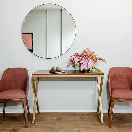 Suitcase Apartment